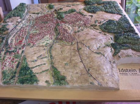 ---Reliefbild einer Gemeinde in Deutschland - Ottmar Gebhardt - Array auf - Array - ---Reliefbild einer Gemeinde in Deutschland - Ottmar Gebhardt - Array auf - Array -