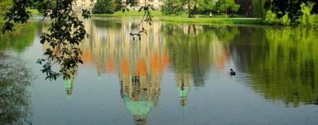 Rathaus von Hannover, Spiegelung - Wolfgang Bergter - Array auf Array - Array - Rathaus von Hannover, Spiegelung - Wolfgang Bergter - Array auf Array - Array -