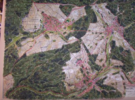 ---Reliefbild einer Gemeinde.Maßstabgerecht modell - Ottmar Gebhardt - Array auf - Array - ---Reliefbild einer Gemeinde.Maßstabgerecht modell - Ottmar Gebhardt - Array auf - Array -